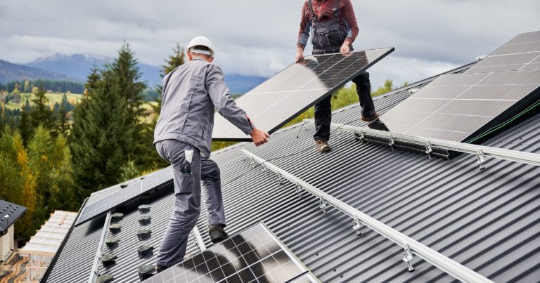Solar Batteries Installation